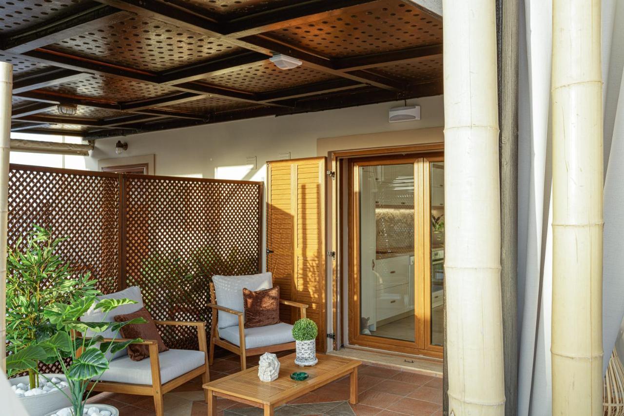 Villa Seashell -Wonderful Newly Renovated Villa On The Beach Galatás Exterior foto