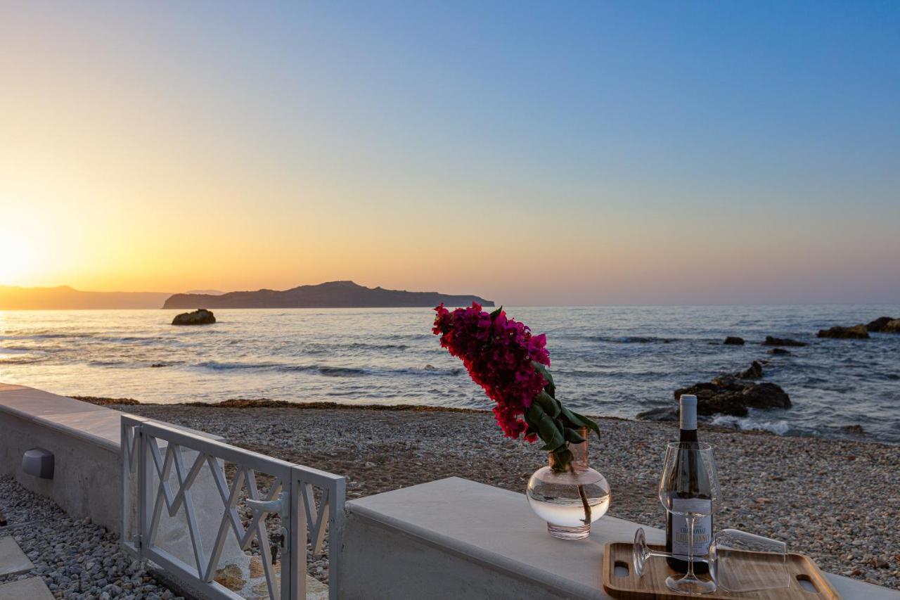 Villa Seashell -Wonderful Newly Renovated Villa On The Beach Galatás Exterior foto